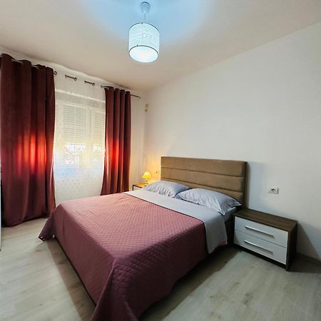 Grace'S Centre Apartment Shkodër Eksteriør bilde